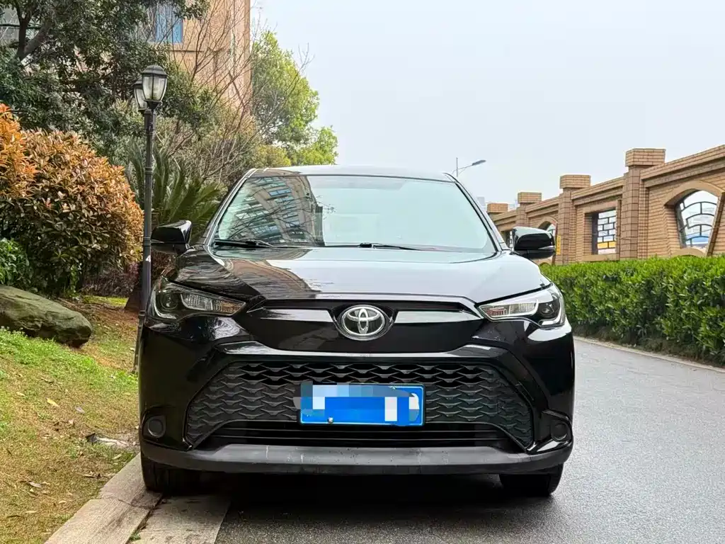 Купить Toyota Frontlander