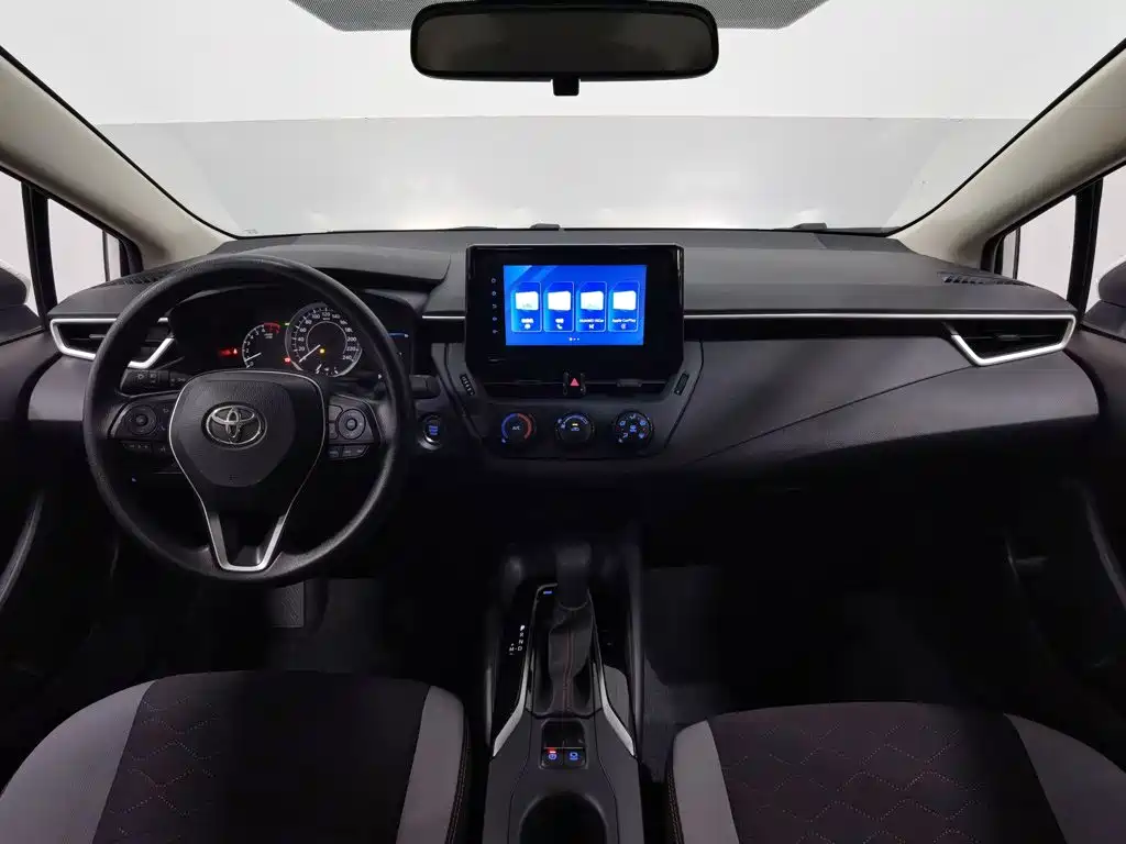 Toyota Corolla — миниатюра 5