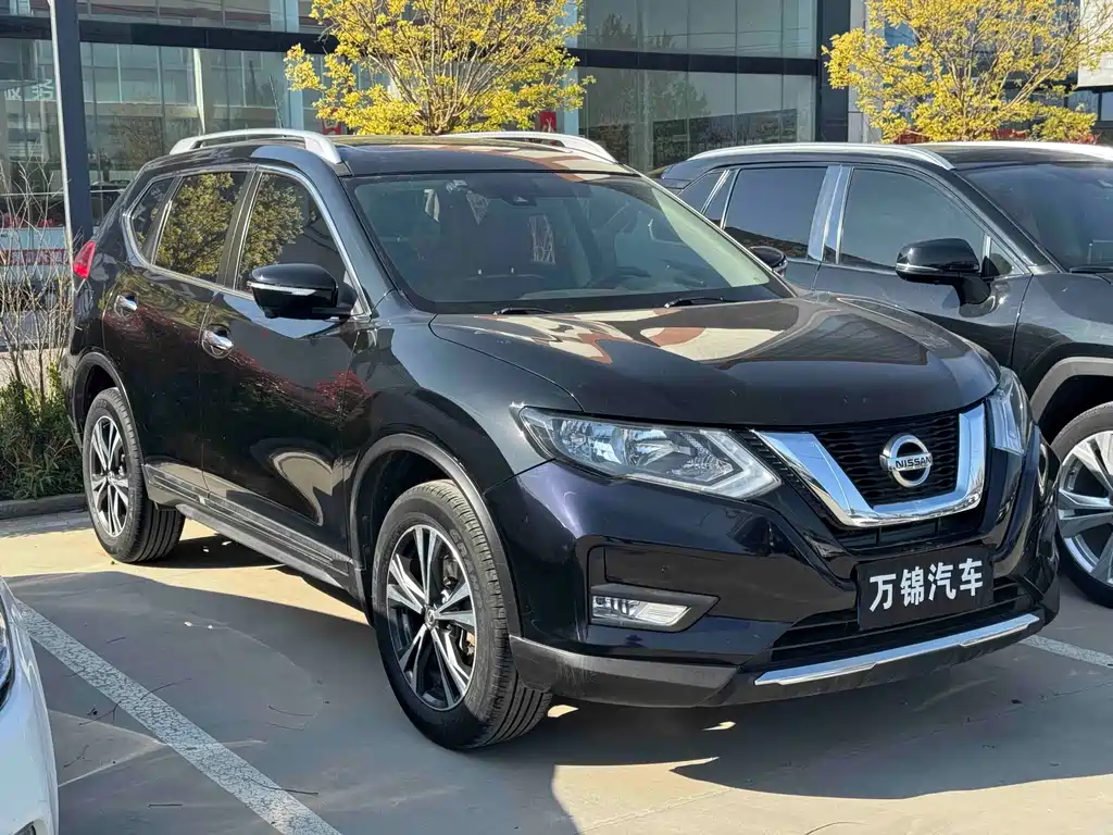 Nissan X-Trail 2017 2.5L CVT Luxury 4WD
