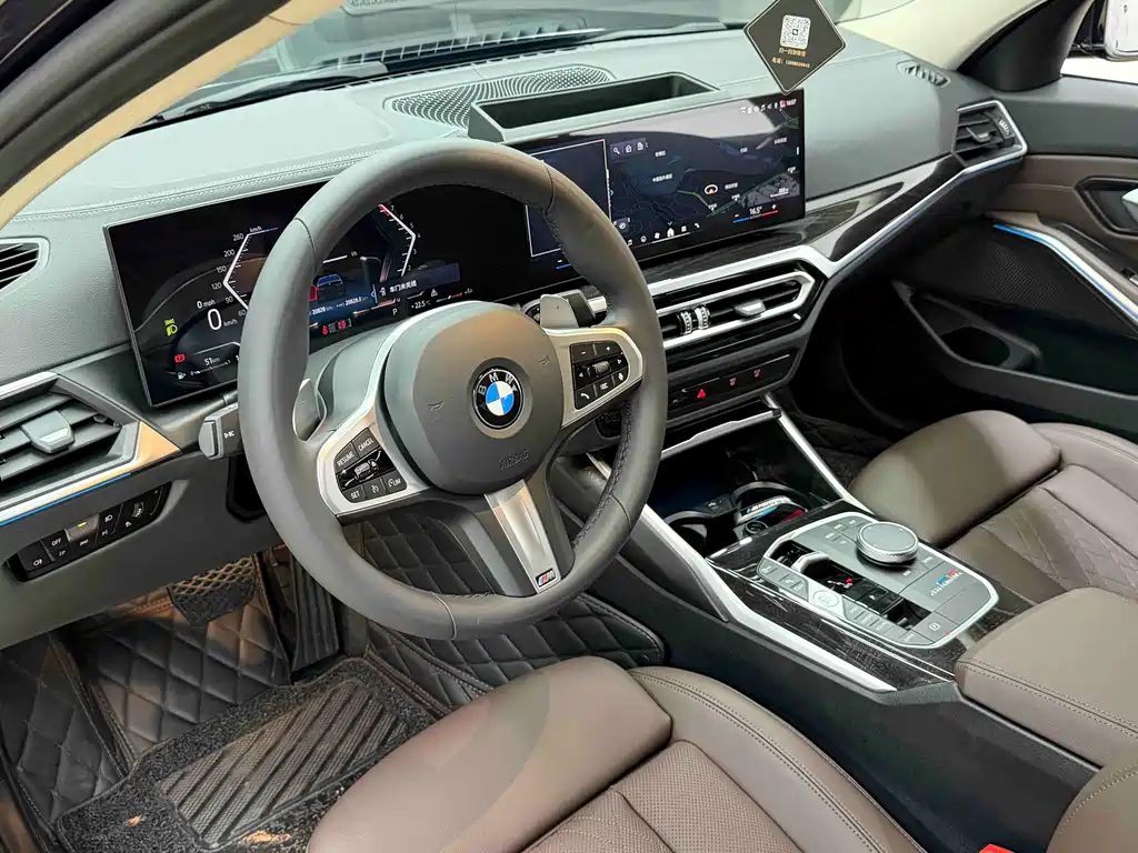 BMW 3 Series 2024 — фото 11