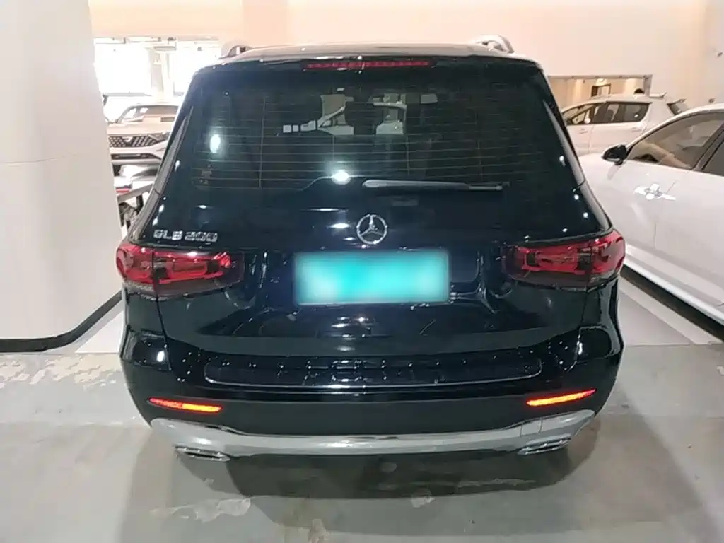Mercedes-Benz GLB — миниатюра 6