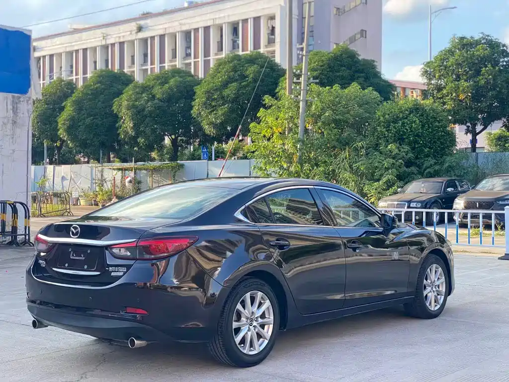 Mazda Atenza — миниатюра 8