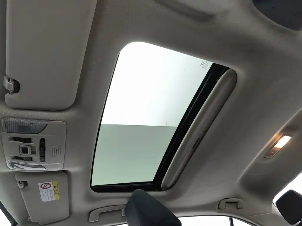 Toyota Corolla — миниатюра 14