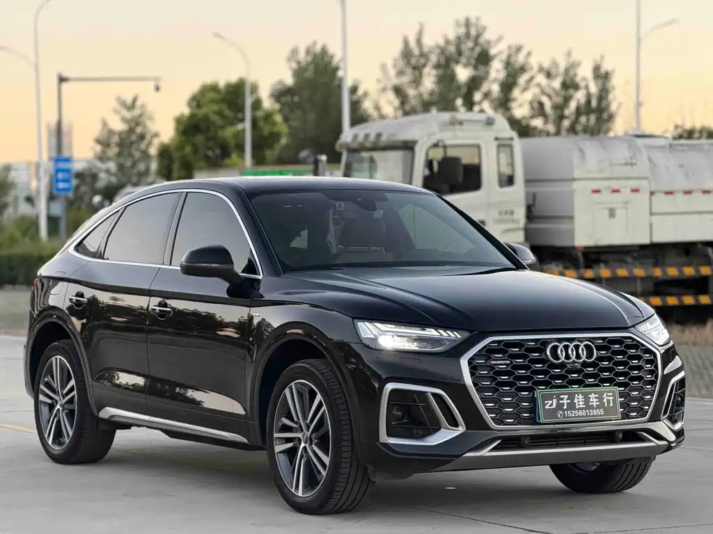 Audi Q5L Sportback — миниатюра 3