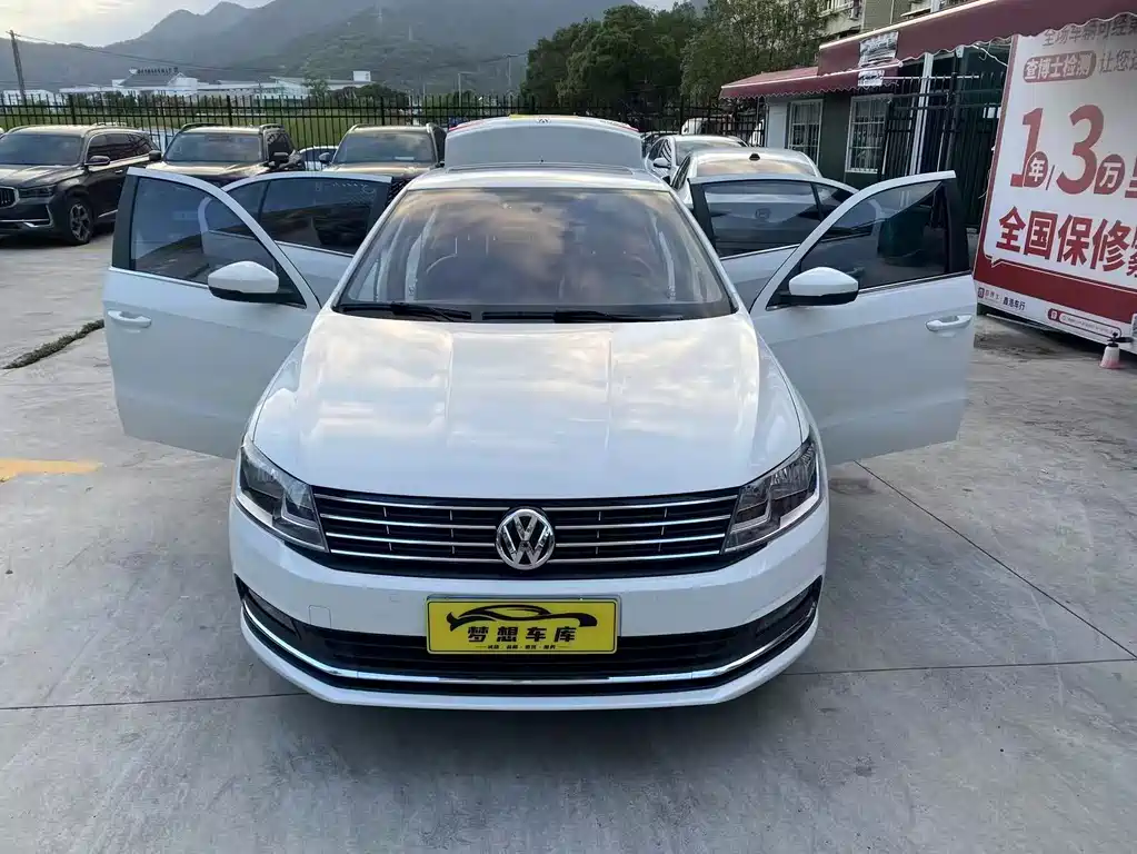 Volkswagen Lavida — миниатюра 7