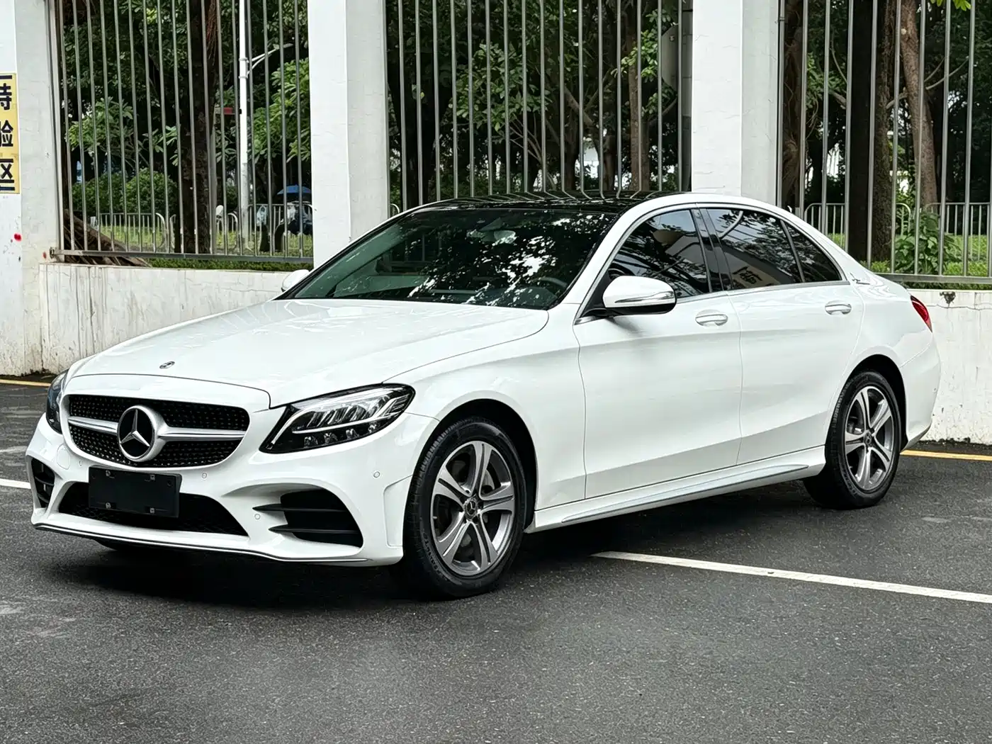 奔驰C级 2020款 改款 C 260 L 运动版 2020