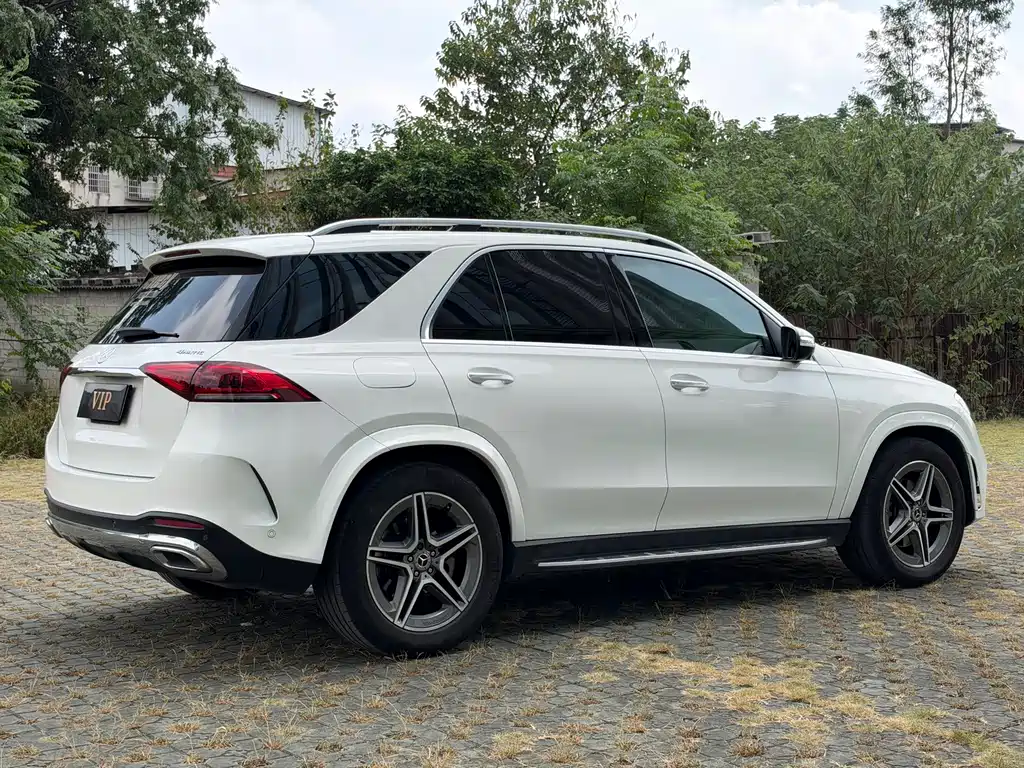 Mercedes-Benz GLE (Import) — миниатюра 4