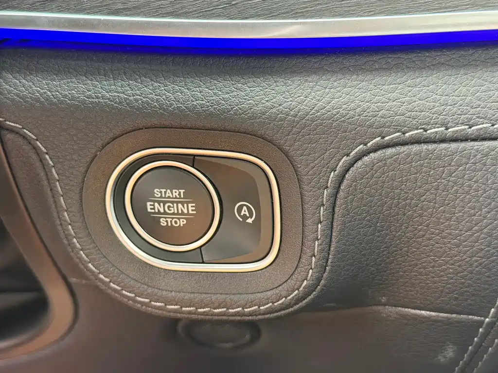 Mercedes-Benz GLE (Import) — миниатюра 19