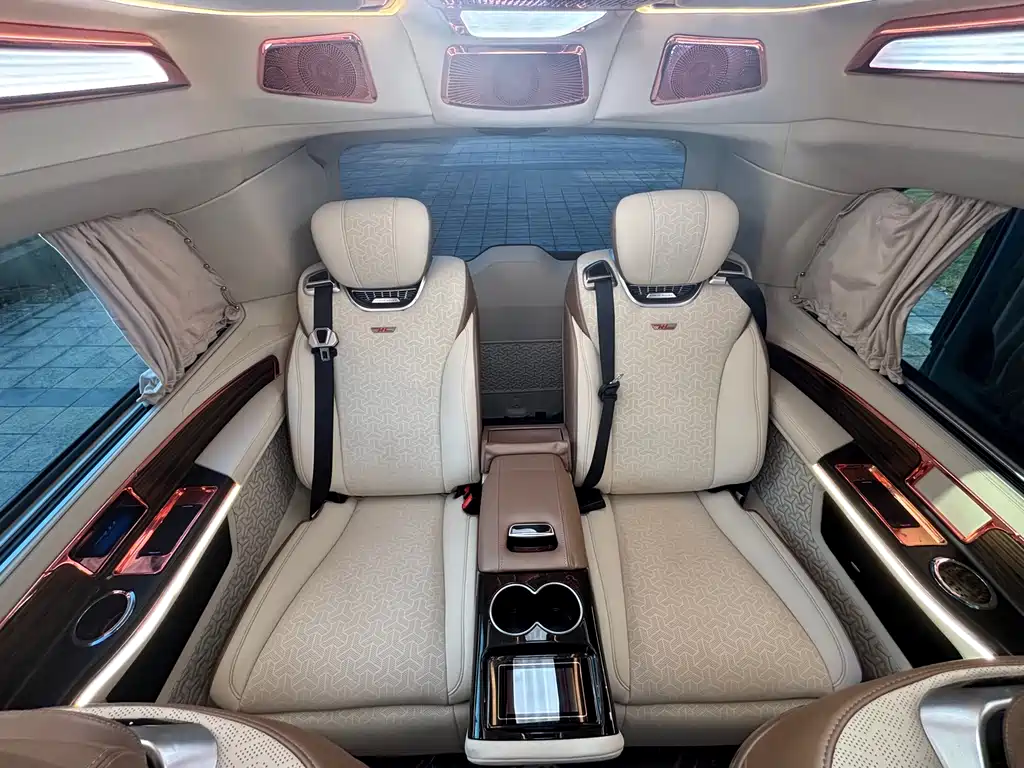 MERCEDES-BENZ V CLASS