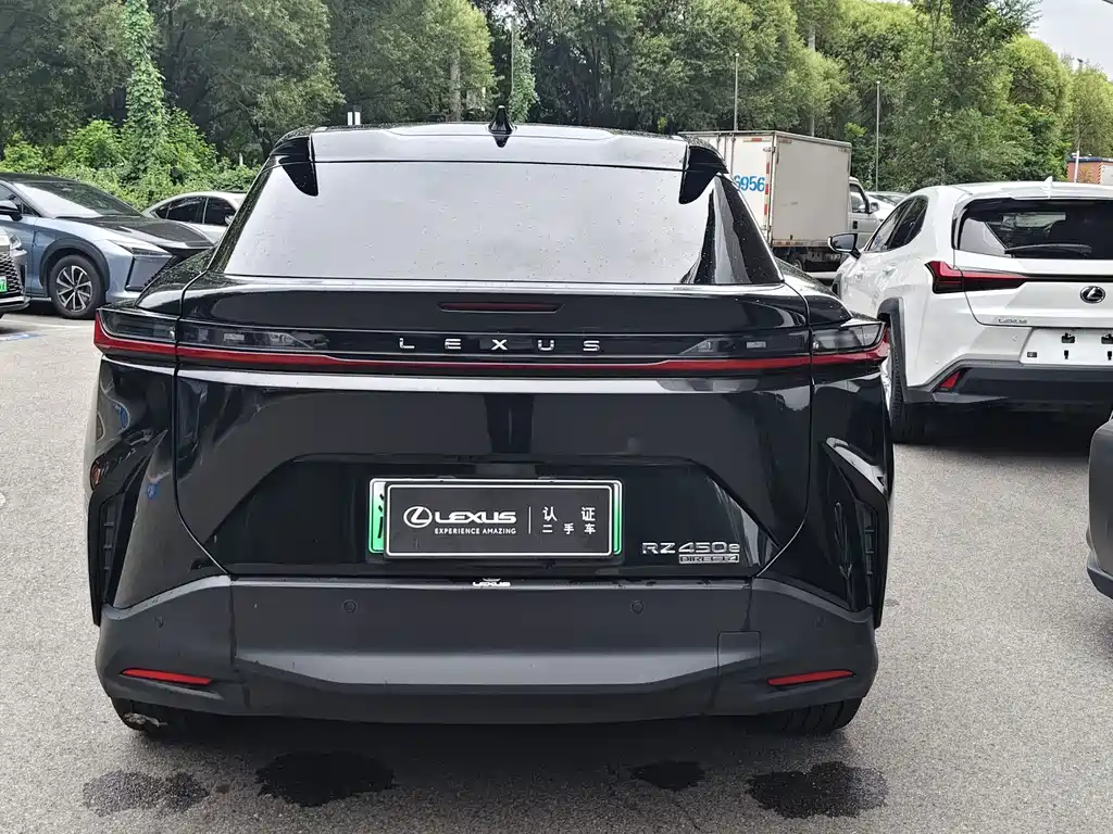 Lexus RZ — миниатюра 8