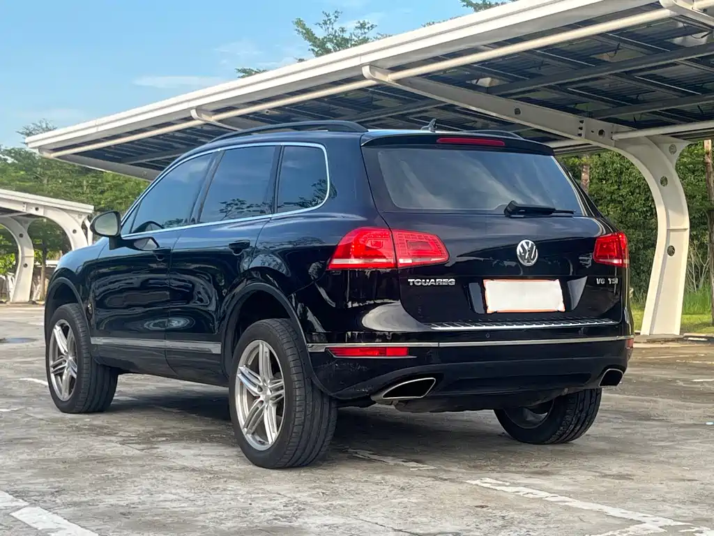 Volkswagen Touareg — миниатюра 7
