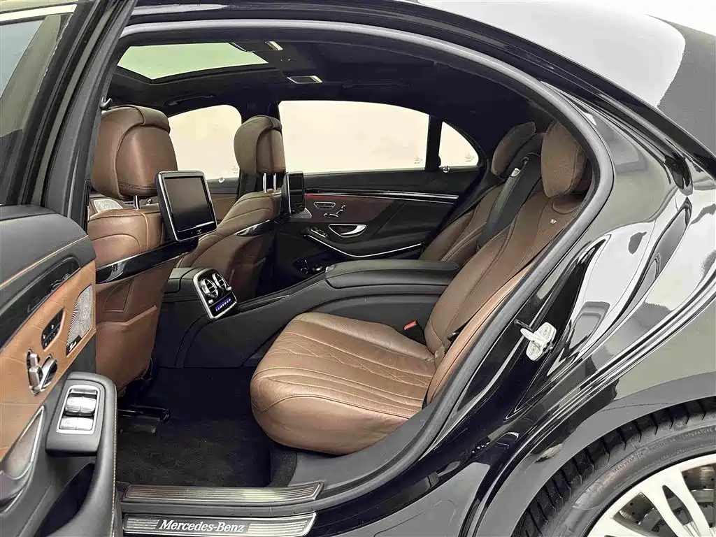 Mercedes-Benz S-Class — миниатюра 20