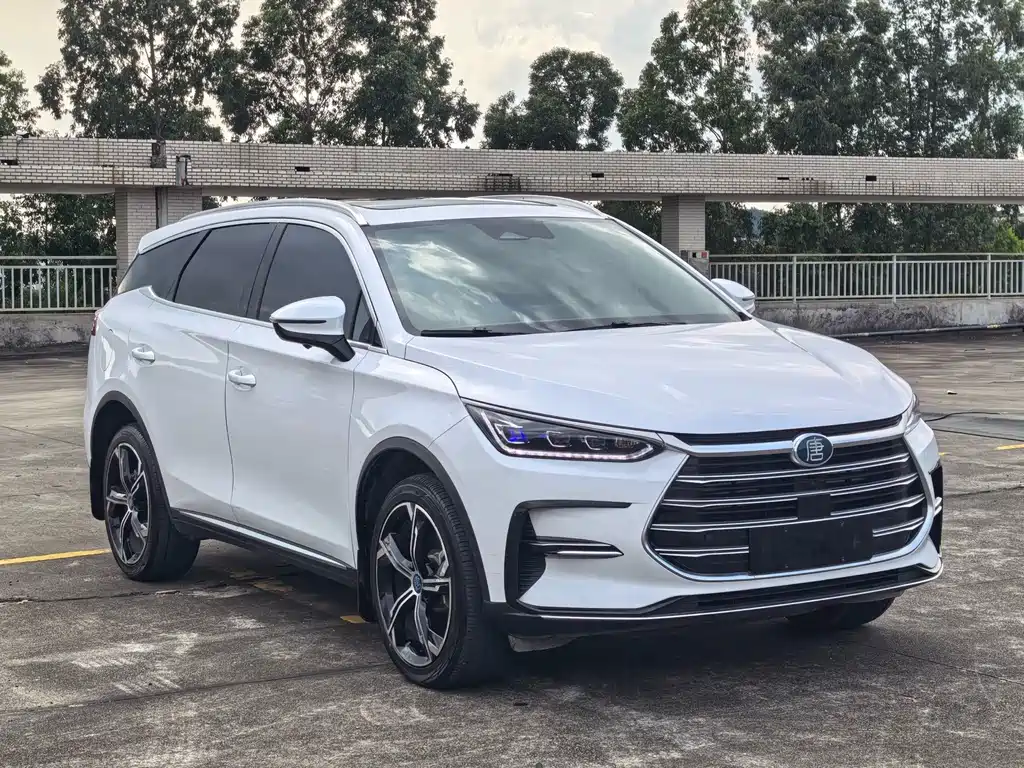 BYD Tang New Energy — миниатюра 7