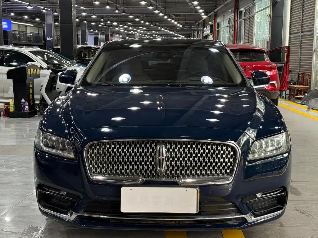Lincoln Continental — миниатюра 2