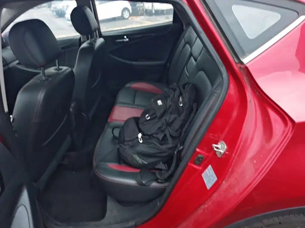 Changan Eado XT — миниатюра 17