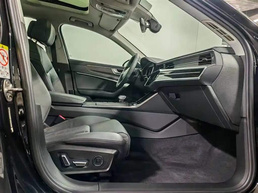 Audi A6L 2023 45 TFSI quattro