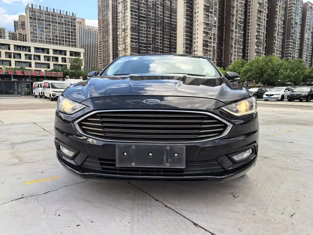 Ford Mondeo — миниатюра 2