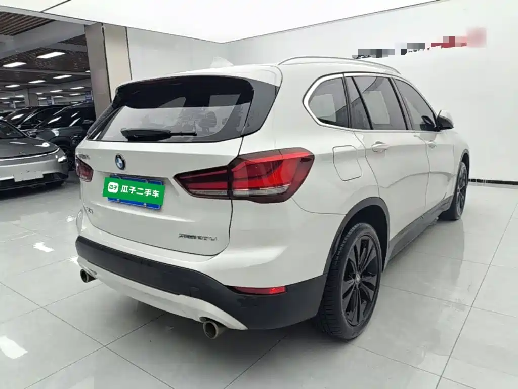 BMW X1 — миниатюра 7