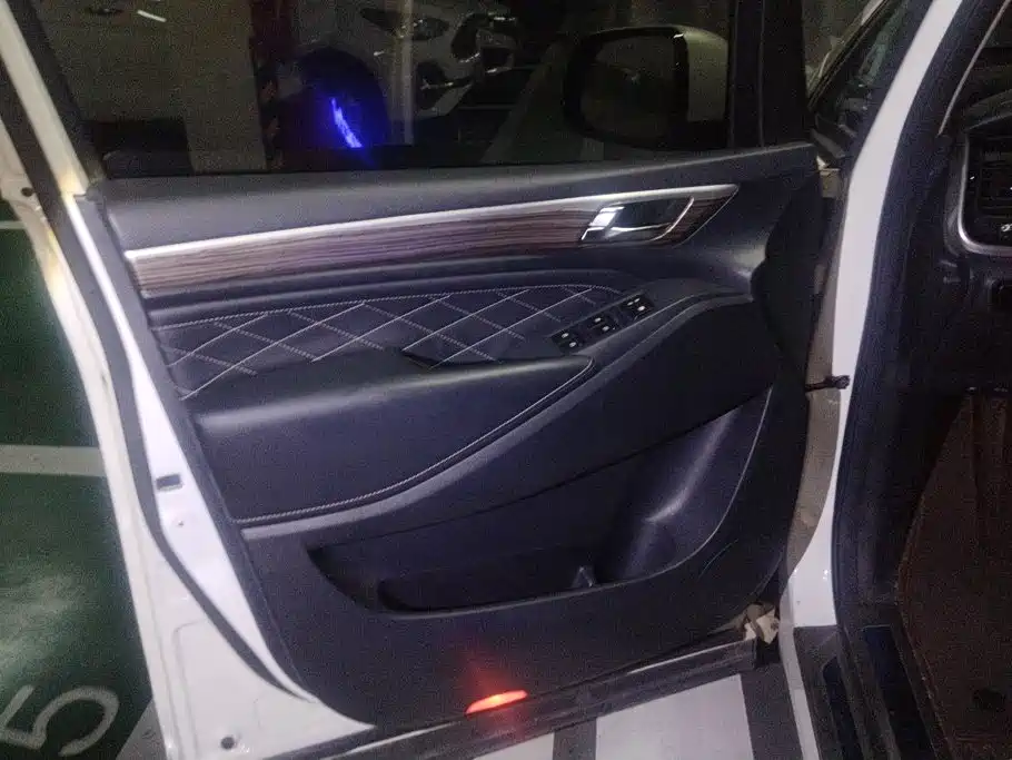 GAC Motor Trumpchi M8 — миниатюра 7