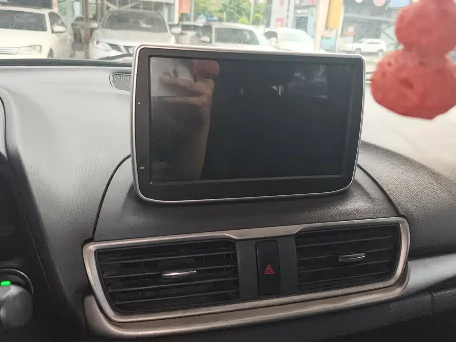 Mazda 3 Axela — миниатюра 13