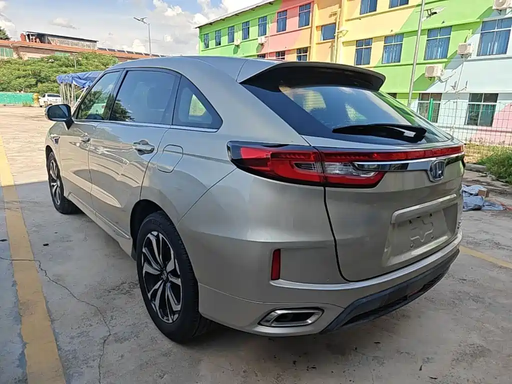 Honda UR-V — миниатюра 5
