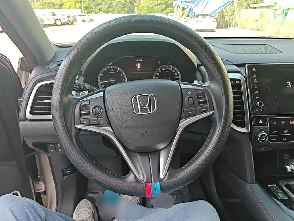 Honda UR-V — миниатюра 11