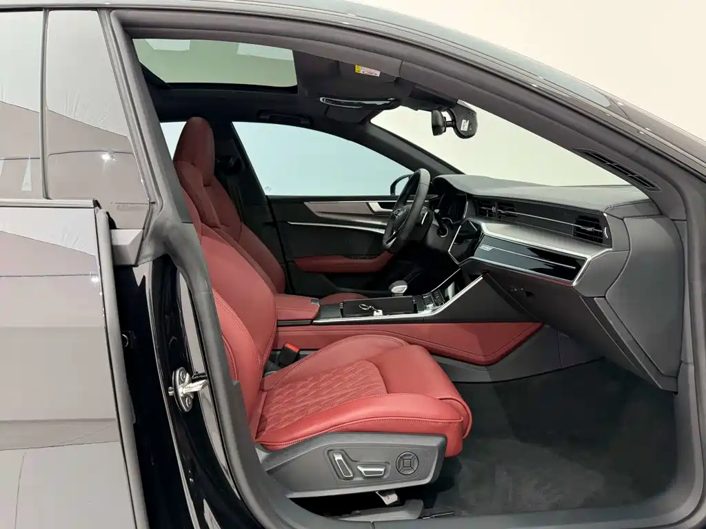 Audi A7L — миниатюра 18