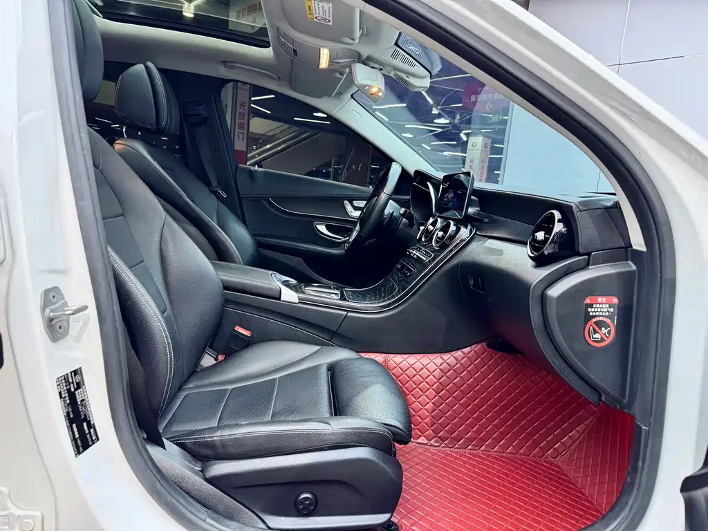 MERCEDES-BENZ C CLASS