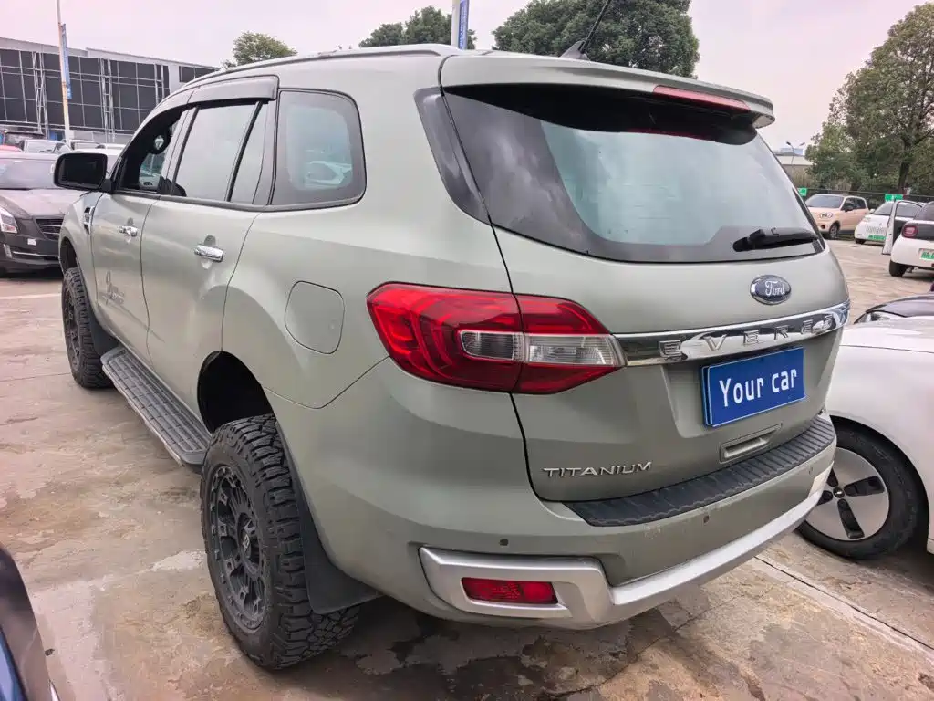 Ford Everest — миниатюра 4