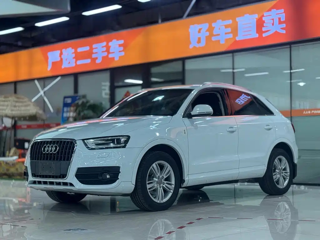Audi Q3 2015