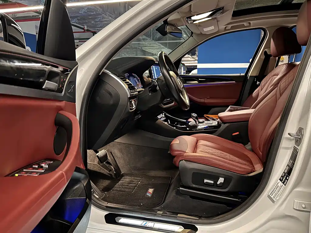 BMW X3 — миниатюра 7