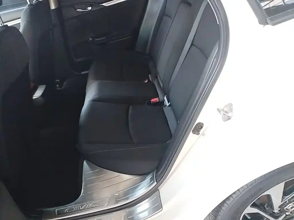 Honda Civic — миниатюра 17