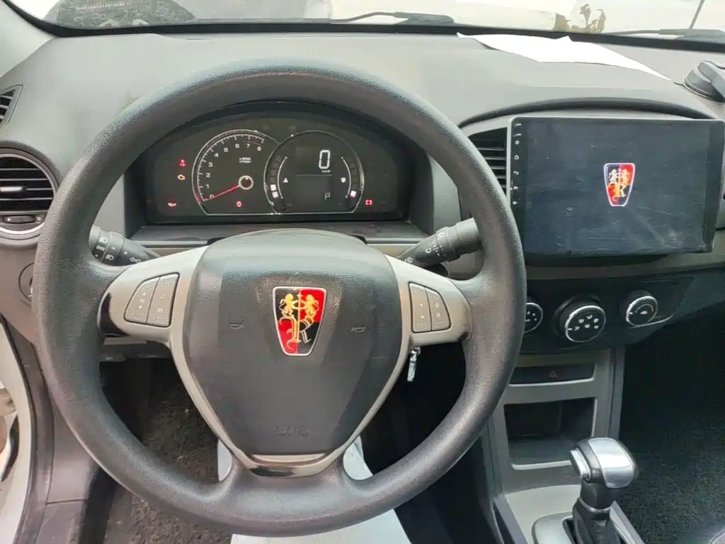 Roewe 350 — миниатюра 10