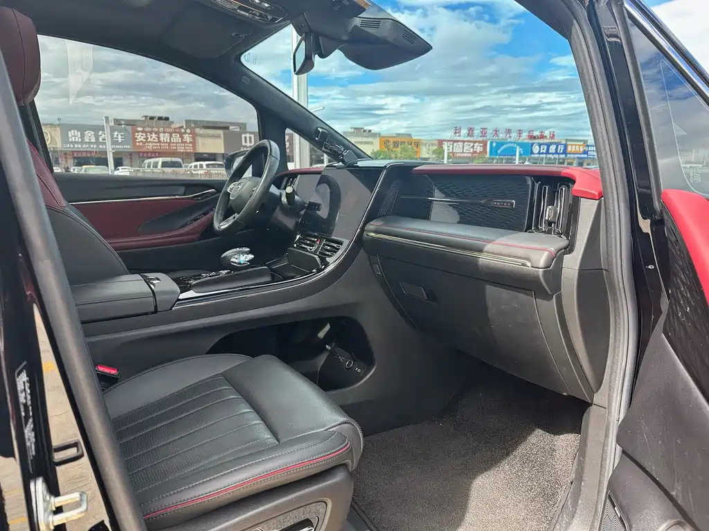 GAC Motor Trumpchi M8 — миниатюра 12