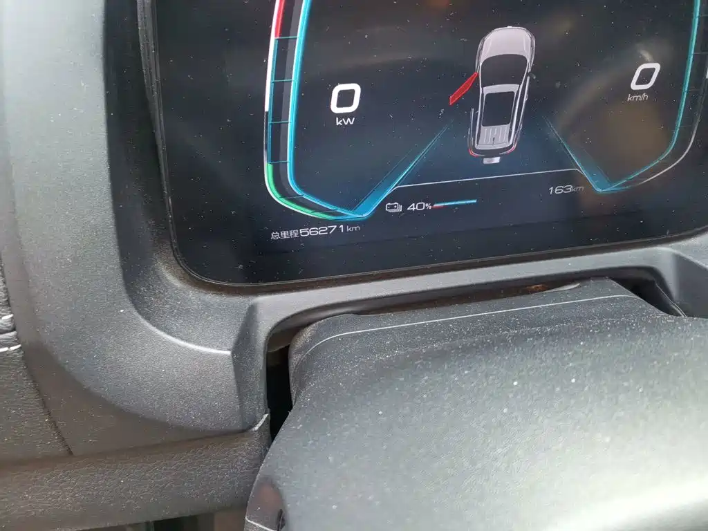 BYD Yuan EV — миниатюра 8
