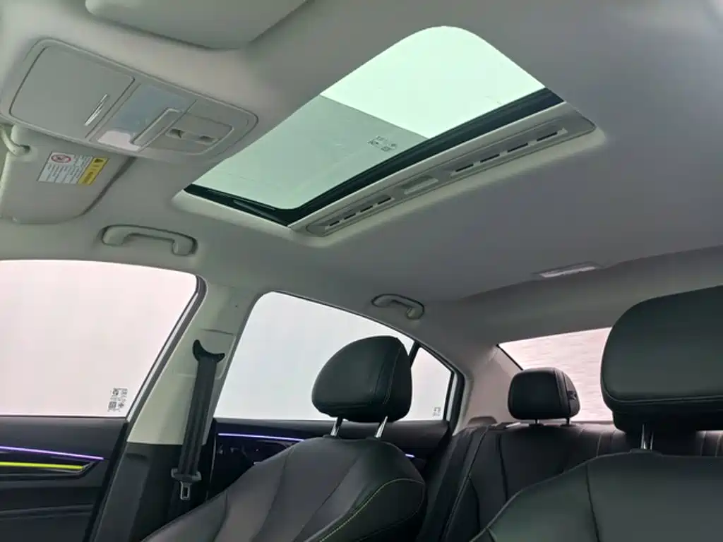 Roewe i5 — миниатюра 8