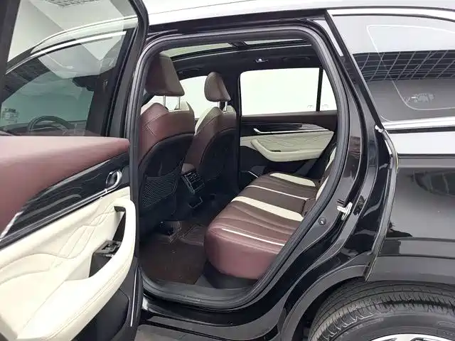 Geely Xingyue L — миниатюра 7