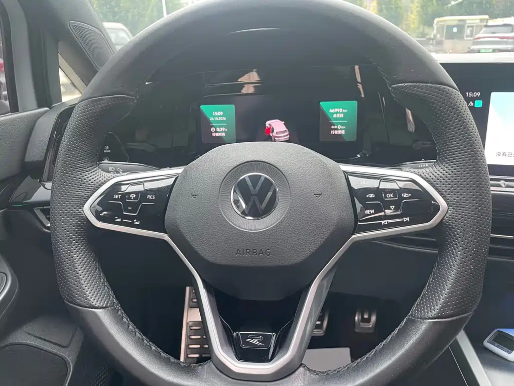 Volkswagen Golf — миниатюра 12