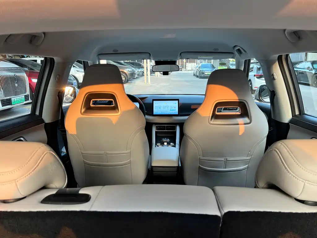 BYD Yuan UP — миниатюра 15