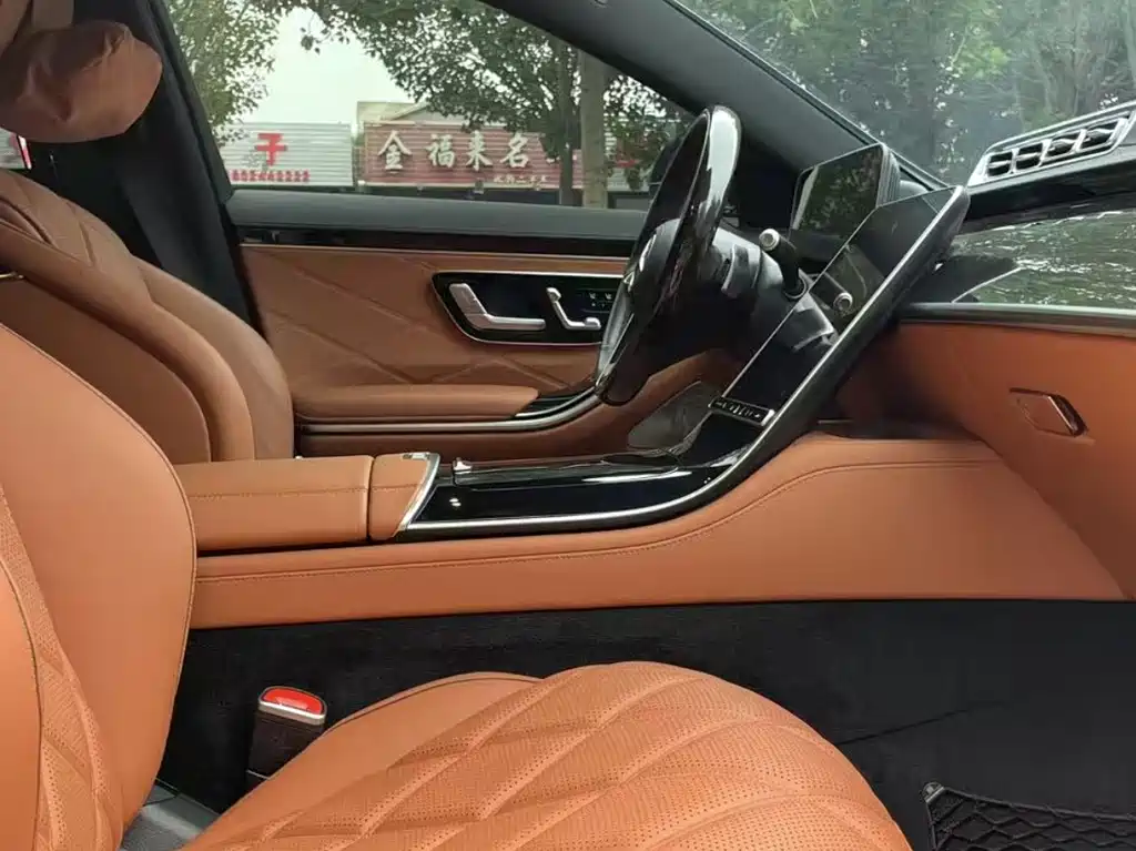 Mercedes-Benz S-Class — миниатюра 6