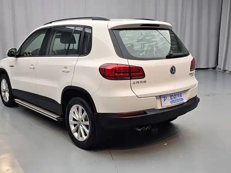 Volkswagen Tiguan — миниатюра 4