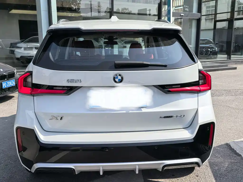 BMW X1 2025 sDrive25Li M Sport