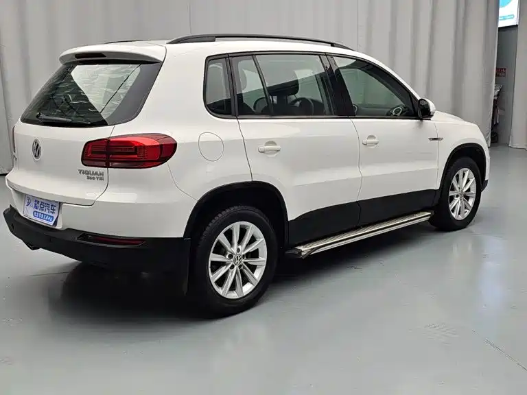 Volkswagen Tiguan — миниатюра 6