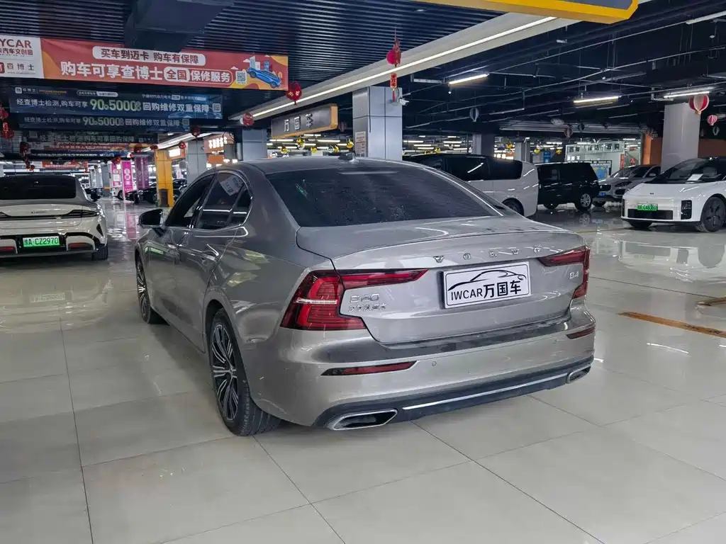 Volvo S60 — миниатюра 3