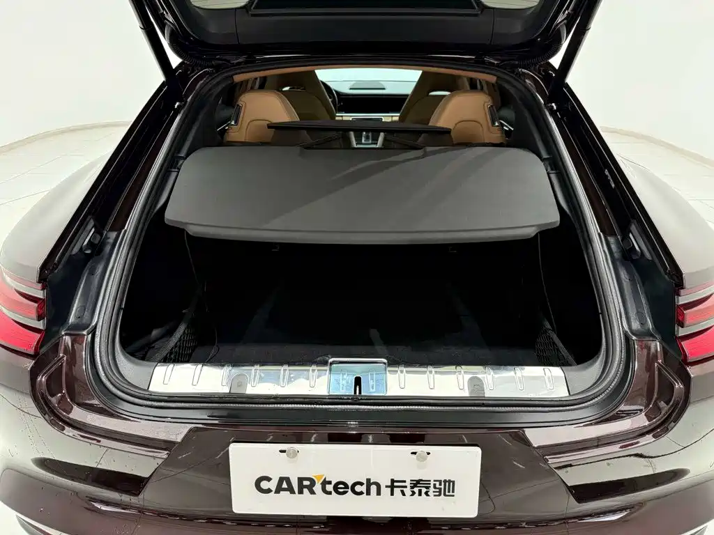 Porsche Panamera — миниатюра 29