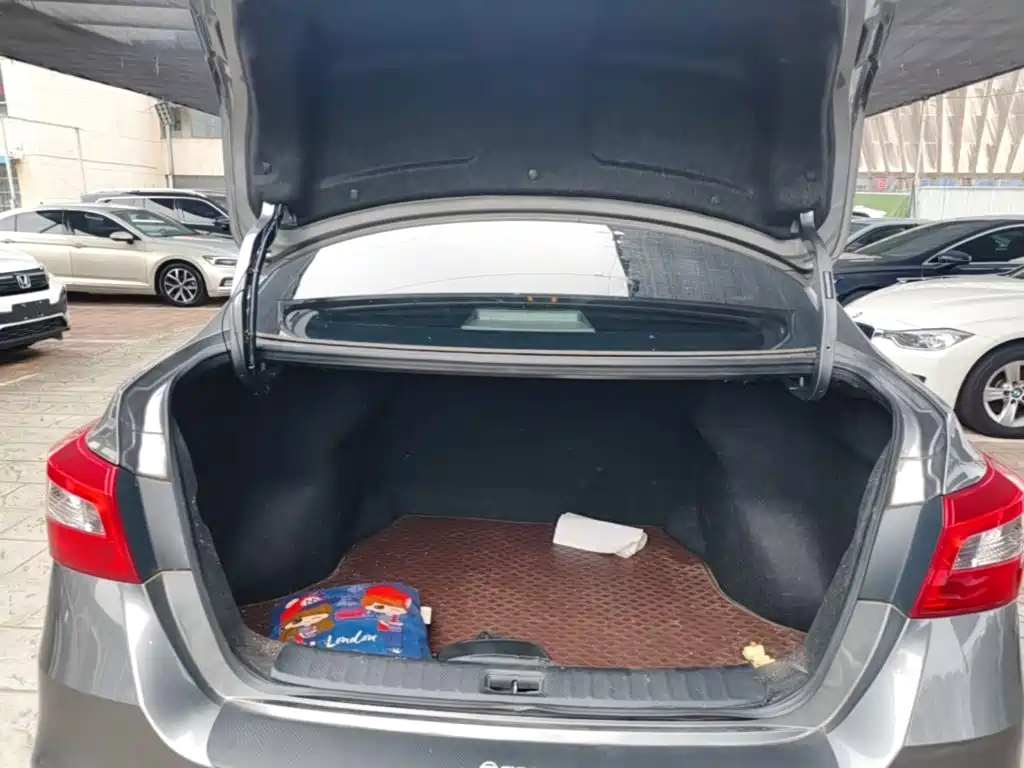 Nissan Sylphy — миниатюра 19