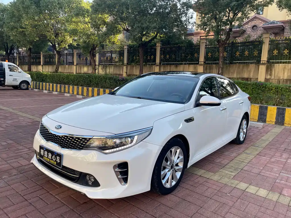 Kia K5