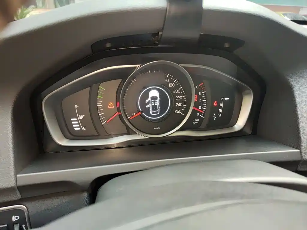 Volvo S60 — миниатюра 4
