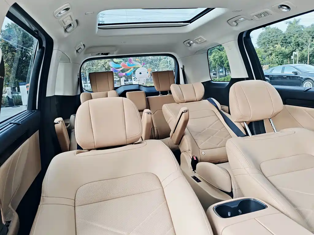 GAC TRUMPCHI E8 NEW ENERGY