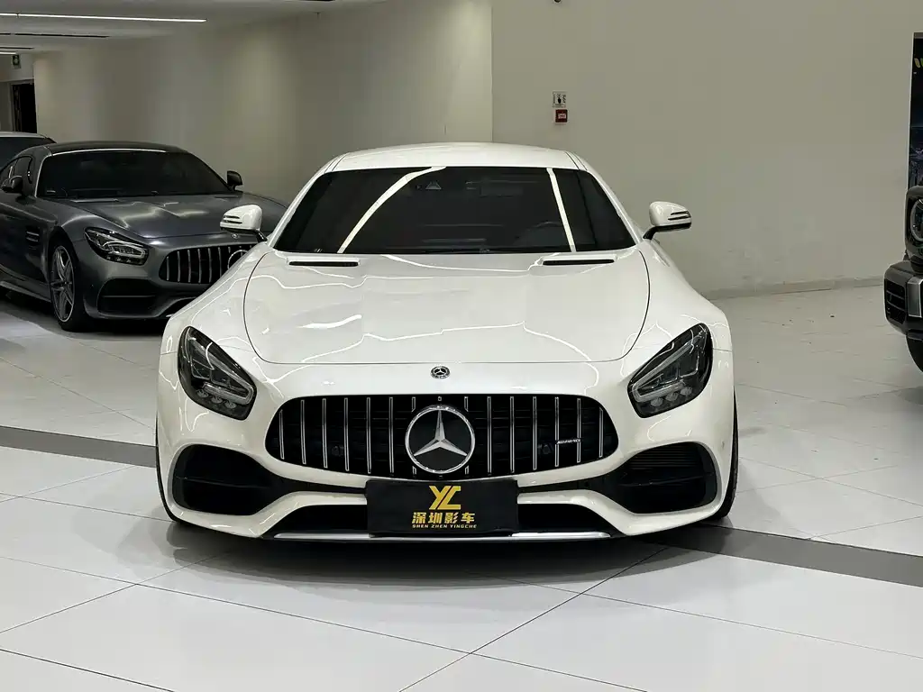 MERCEDES-BENZ AMG GT